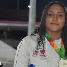 Juliana Valentina López, se gradúo con honores en los Juegos Deportivos Nacionales